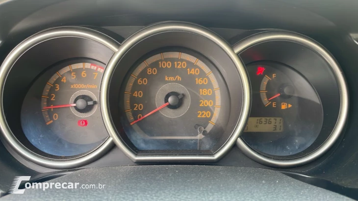 GRAND LIVINA 1.8 SL 16V