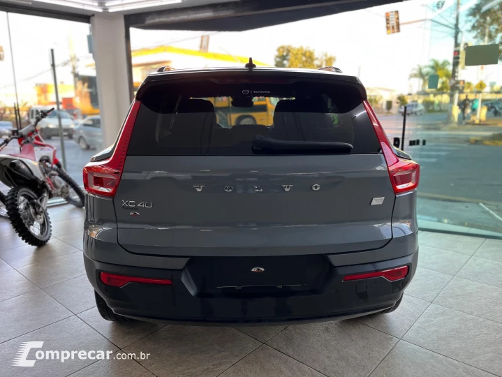 XC40 P8 RECHARGE ELECTRIC BEV PURE AWD