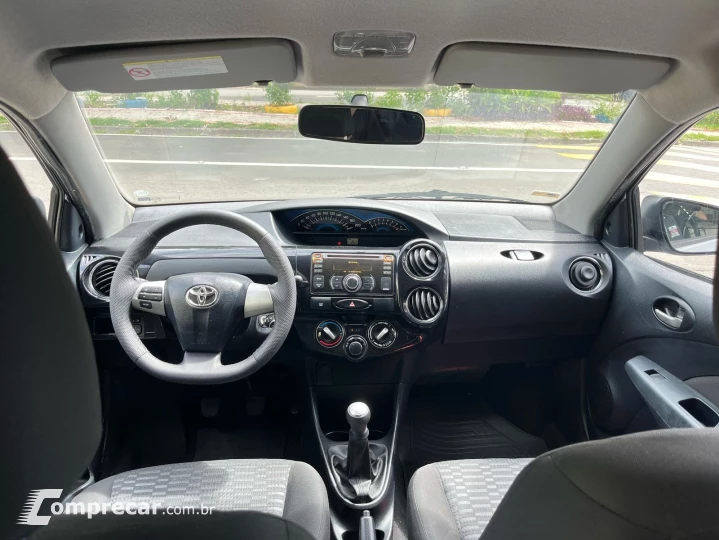 ETIOS XLS Sedan 1.5 Flex 16V 4p Mec.