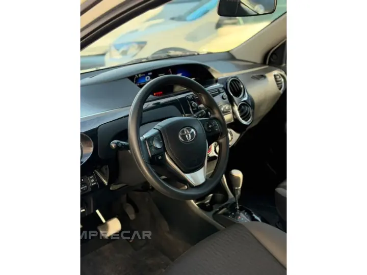 ETIOS 1.5 XS 16V FLEX 4P AUTOMÁTICO