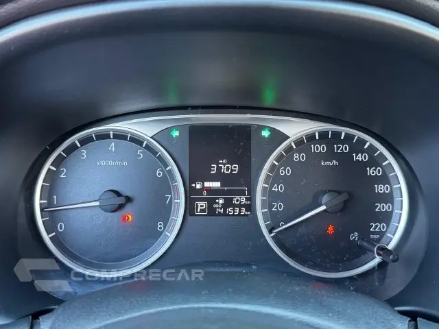 KICKS - 1.6 16V SV 4P XTRONIC