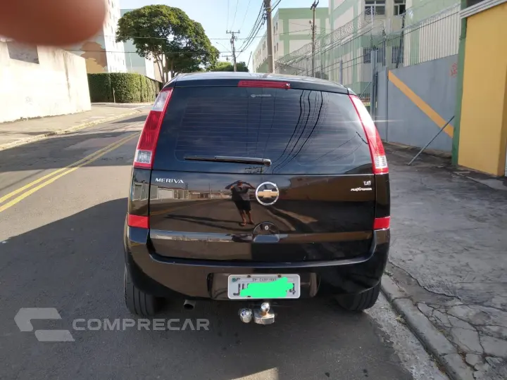 MERIVA 1.8 MPFI JOY 8V