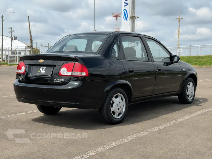Classic Sedan 1.0 4P VHCE FLEX LS