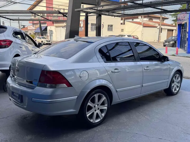 VECTRA 2.0 MPFI ELEGANCE 8V FLEX 4P AUTOMÁTICO