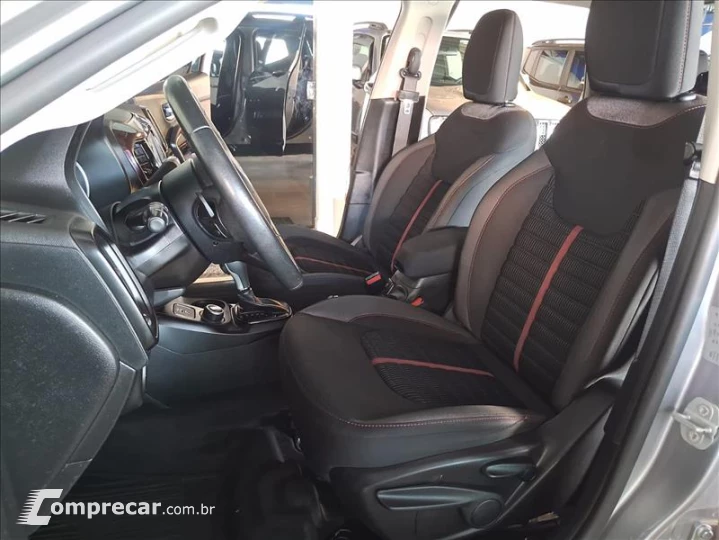 TORO 2.0 16V Turbo Freedom 4WD