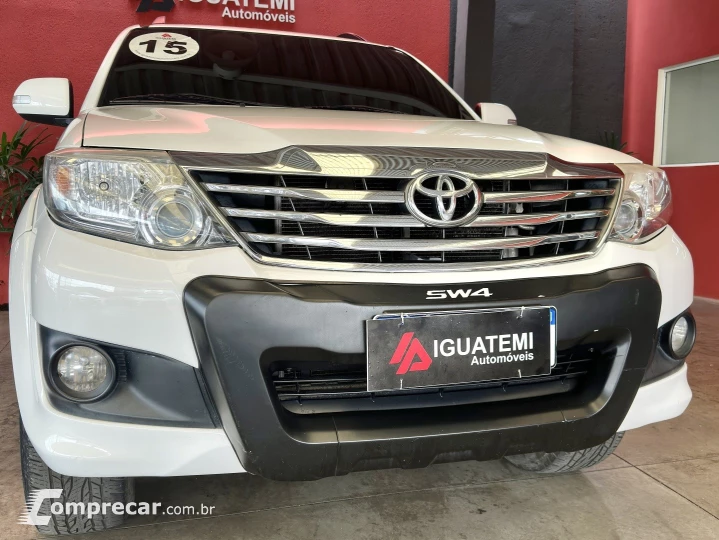HILUX SW4 2.7 SR 7 LUGARES 4X2 16V FLEX 4P AUTOMÁTICO
