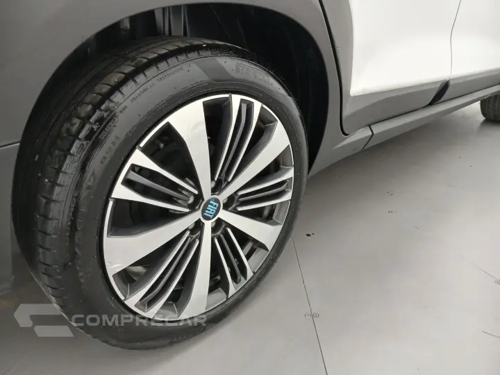 FASTBACK 1.0 TURBO 200 HYBRID AUDACE CVT