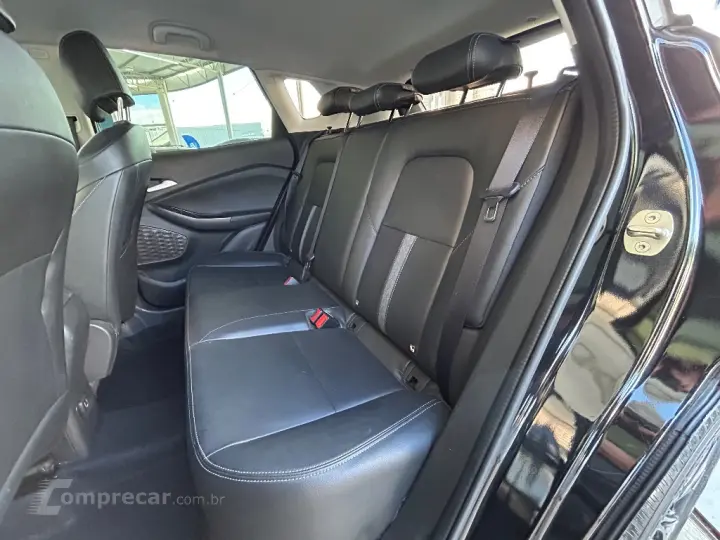 TRACKER Midnight 1.0 Turbo 12V Flex Aut.