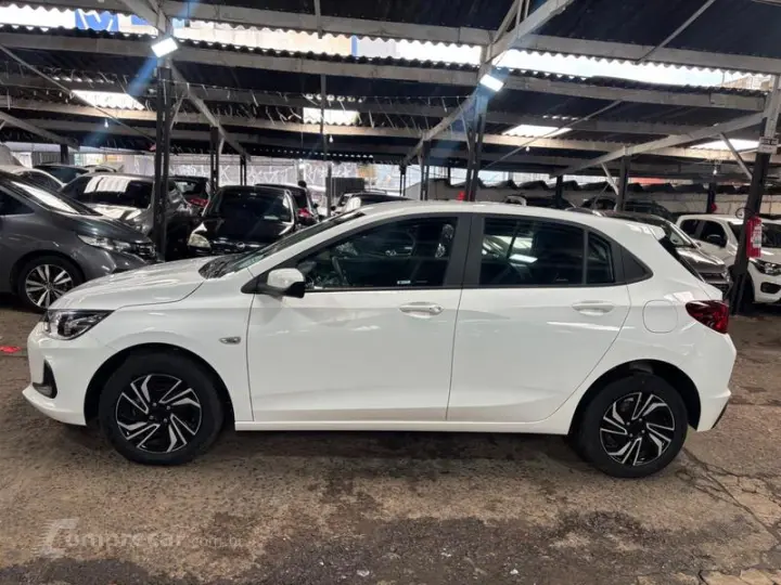 ONIX HATCH LT 1.0 12V FLEX 5P MEC