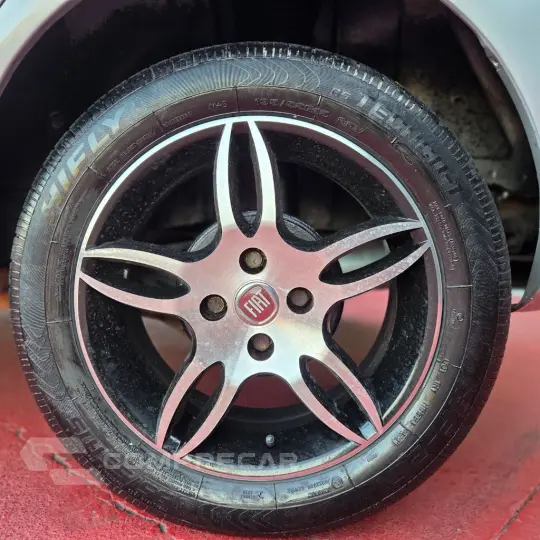 Palio ELX 1.4 Fire/30 Anos F. Flex 8V 4p