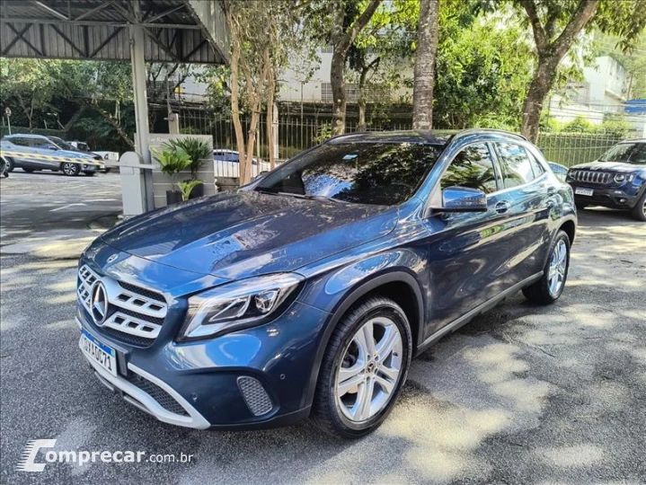 GLA 200 1.6 CGI Style 7g-dct