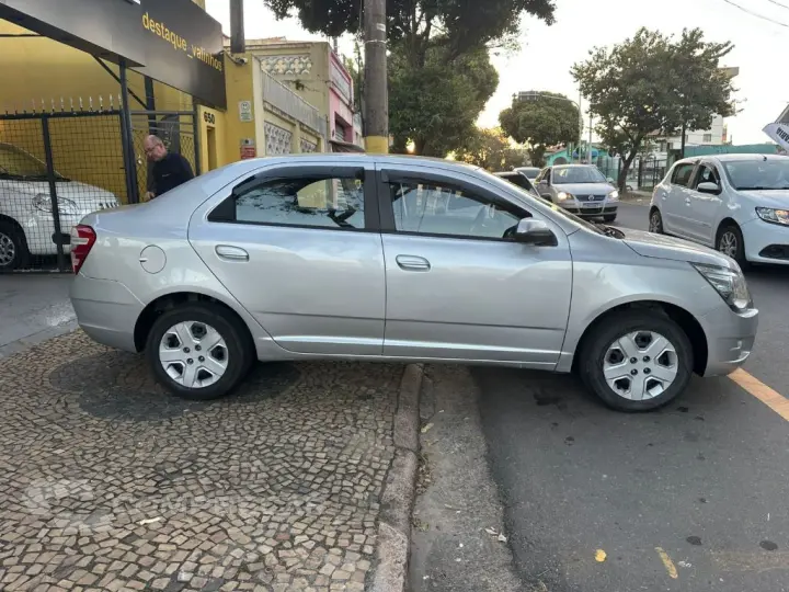 COBALT LT 1.8 8V Econo.Flex 4p Mec.