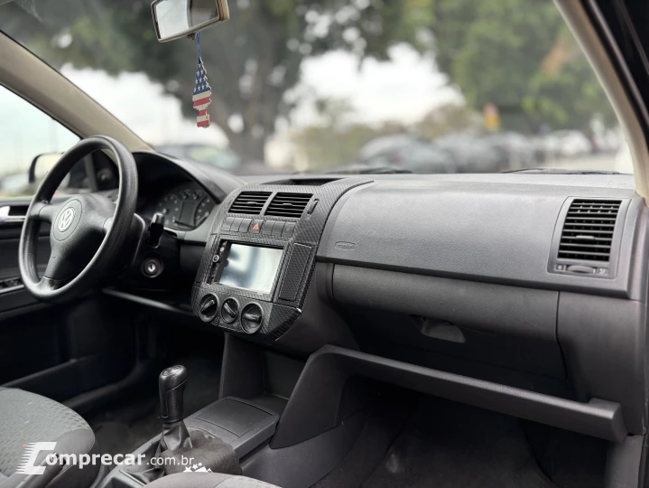 POLO 1.6 MI 8V