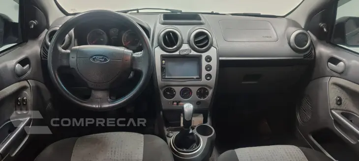 FIESTA 1.6 MPI Class Sedan 8V