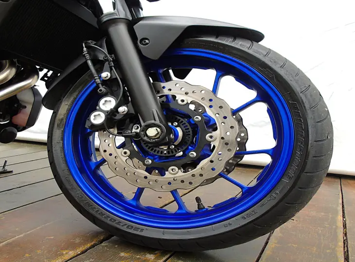 YAMAHA MT-07 ABS