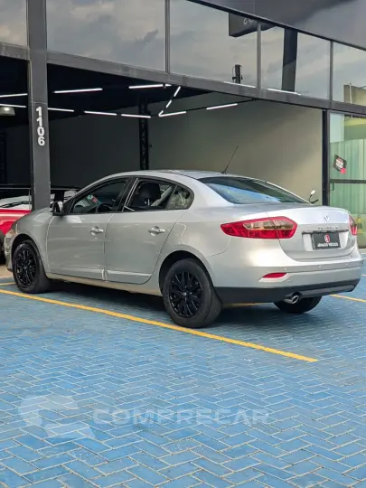 FLUENCE Sed. Dynamique 2.0 16V FLEX Aut.