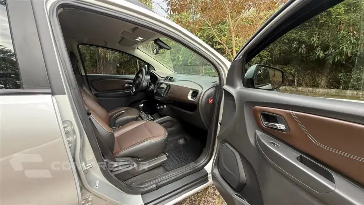 SPIN 1.8 LTZ 8V FLEX 4P MANUAL