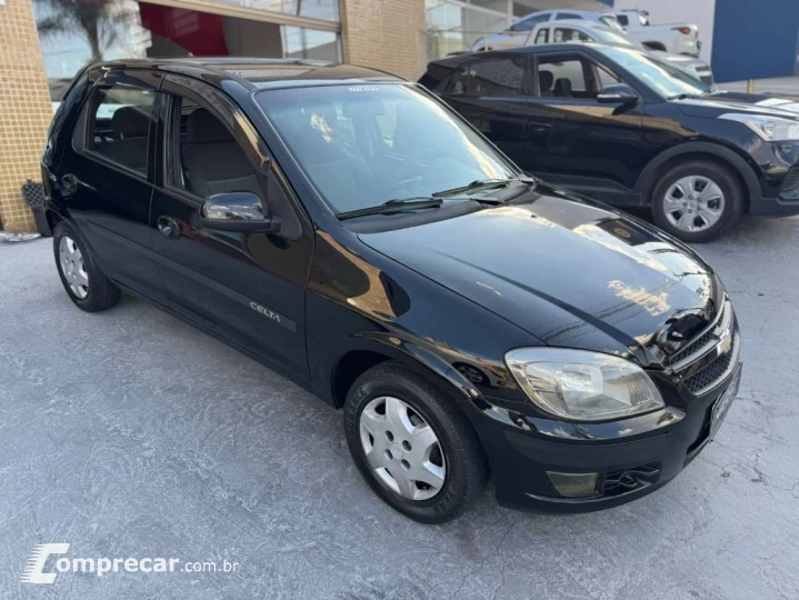 Celta Spirit/ LT 1.0 MPFI 8V FlexP. 5p
