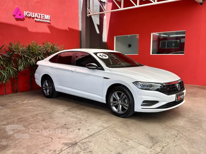 JETTA 1.4 250 TSI TOTAL FLEX R-LINE TIPTRONIC