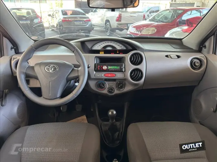 ETIOS 1.3 X 16V FLEX 4P MANUAL