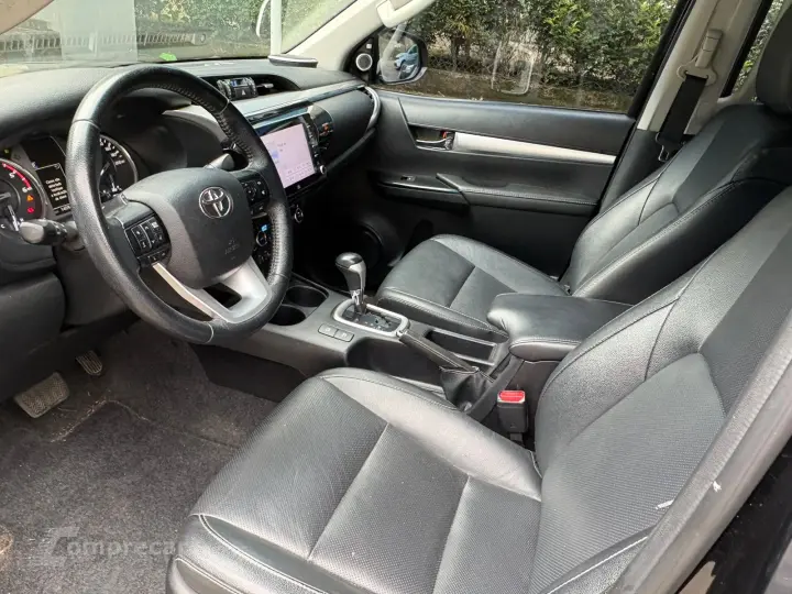 HILUX 2.8 D-4d Turbo CD SRX 4X4