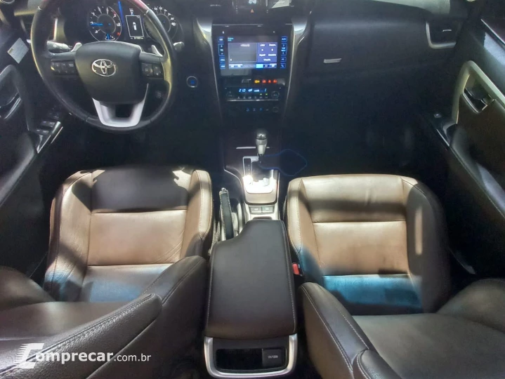 Hilux Sw4 2.8 Srx 4X4 7 Lugares 16V Turbo Intercooler Diesel