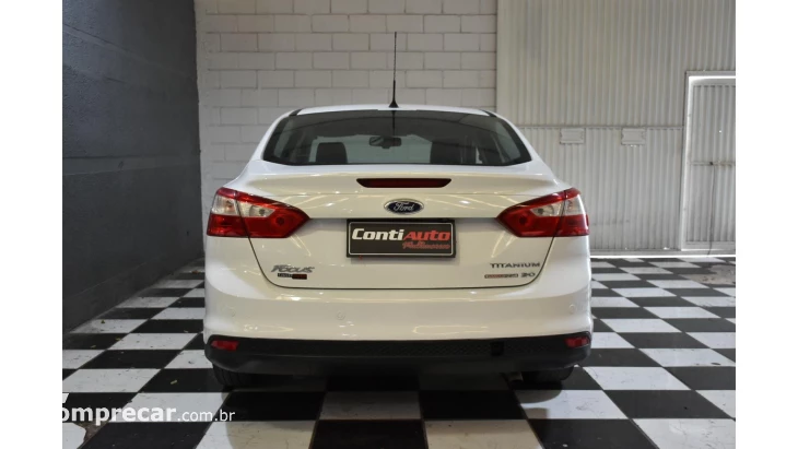 FOCUS SEDAN - 2.0 TITANIUM SEDAN 16V 4P AUTOMÁTICO