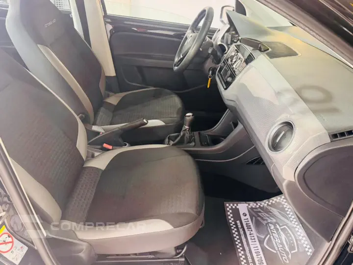 CROSS UP 1.0 TSI 12V