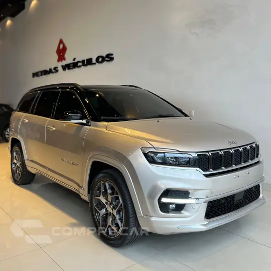 COMMANDER 1.3 T270 Turbo Overland