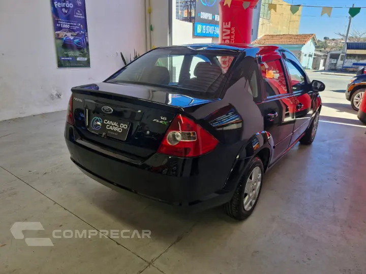 FIESTA 1.6 MPI Class Sedan 8V