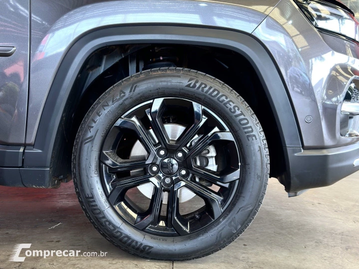 COMMANDER 1.3 T270 TURBO FLEX LIMITED AT6