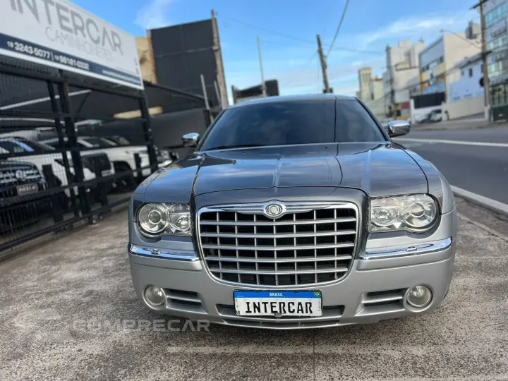 300 C 5.7 Hemi Sedan V8 16V