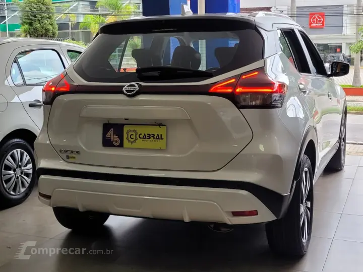 KICKS Advance 1.6 16V Flex Aut.