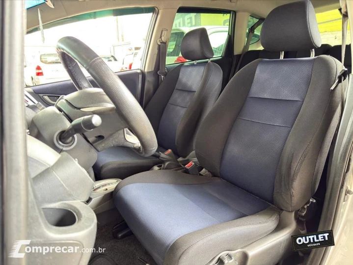 FIT 1.4 LX 16V FLEX 4P AUTOMÁTICO