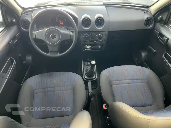 CELTA 1.0 MPFI Life 8V