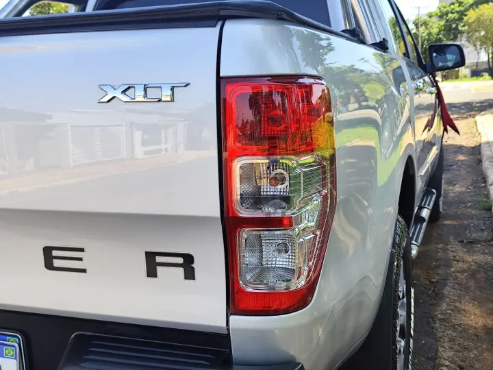 RANGER 2.5 XLT 4X2 CD 16V FLEX 4P MANUAL