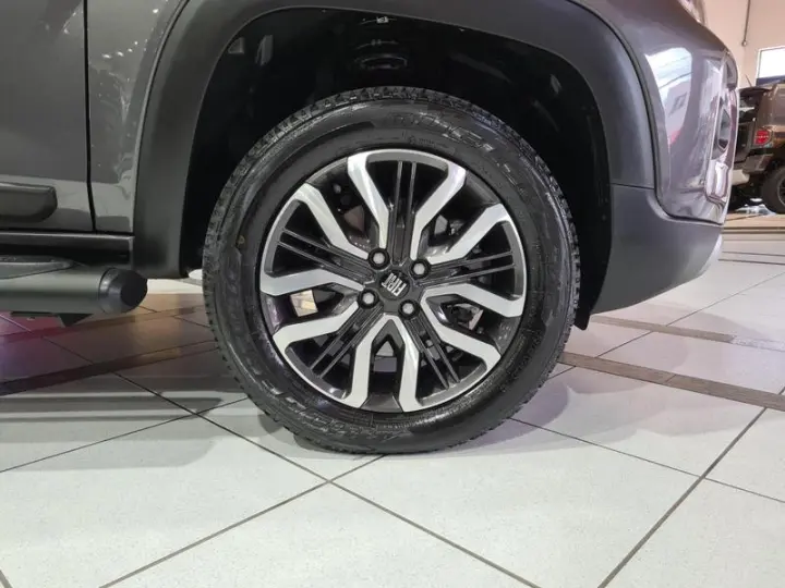 STRADA RANCH CD 1.0T AT FLEX