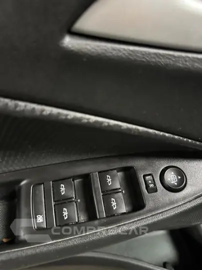 ONIX HATCH LT 1.0 12V FLEX 5P MEC