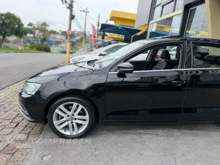JETTA Highline 2.0 TSI 16V 4p Tiptronic