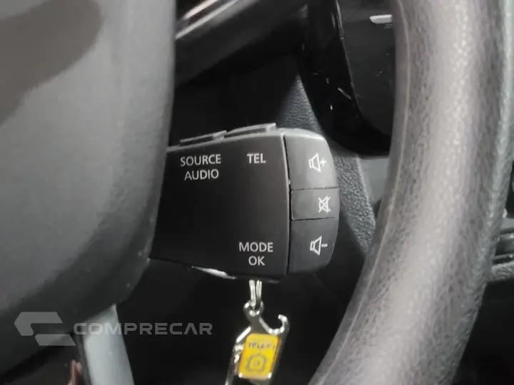 Kwid KWID Intense 1.0 Flex 12V 5p Mec.
