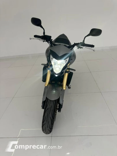 CB 600F HORNET / HONDA