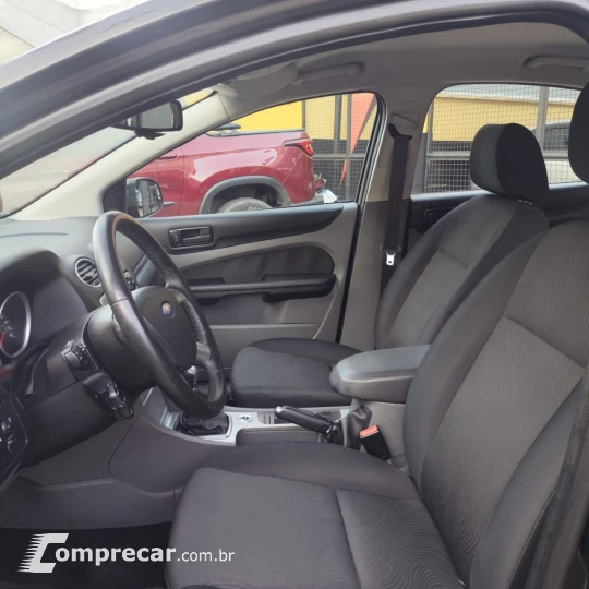 Focus 2.0 16V/SE/SE Plus Flex 5p Aut.