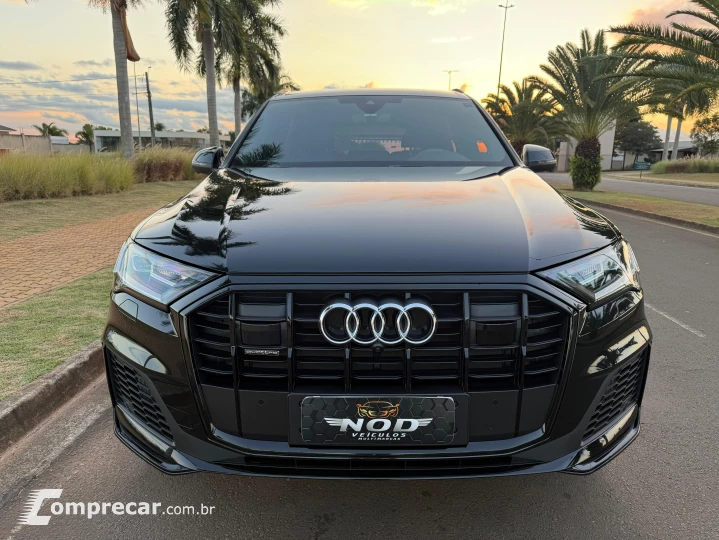 Q7 3.0 55 TFSI Performance Black Quattro