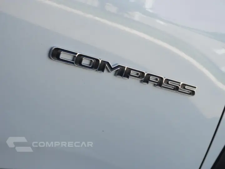 COMPASS 2.0 TD350 TURBO DIESEL LIMITED AT9