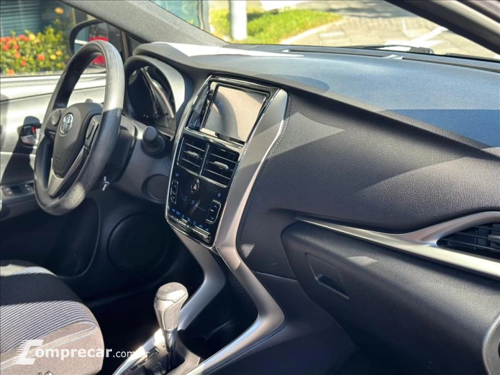 YARIS 1.5 16V FLEX XL PLUS CONNECT MULTIDRIVE