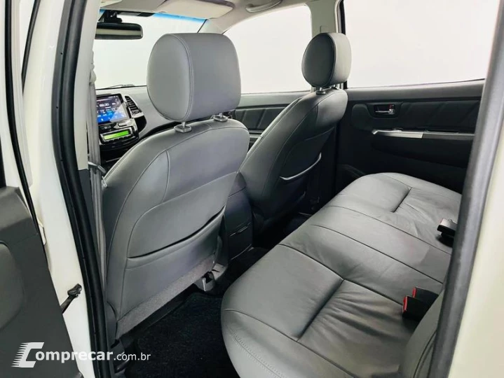 HILUX CD4X4 SRV