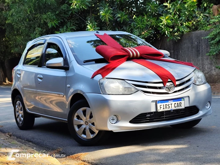 ETIOS 1.5 XS 16V FLEX 4P MANUAL