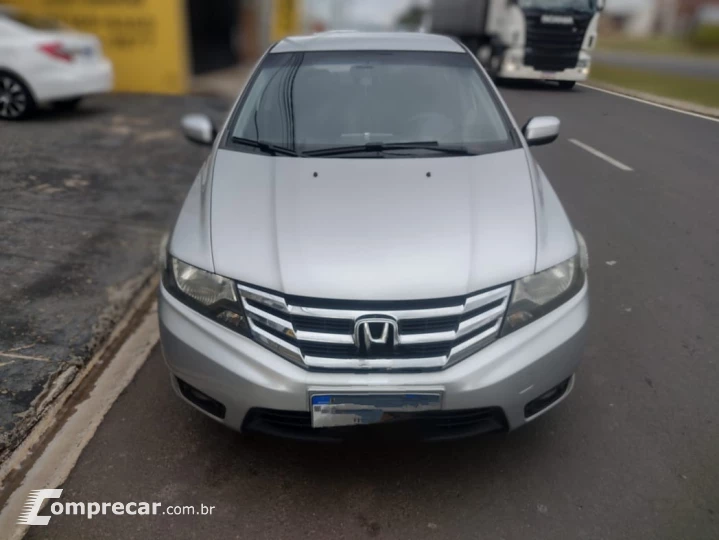 CITY 1.5 LX Sedan 16V