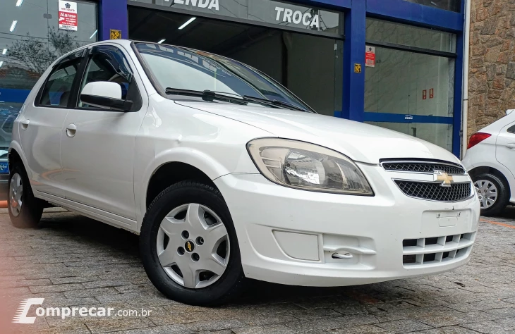 CELTA 1.0 MPFI LT 8V