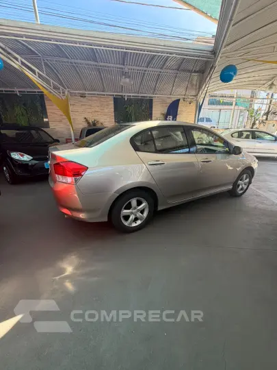 CITY 1.5 EX Sedan 16V
